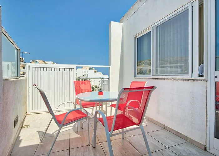 Hv12 - Sea Front Penthouse