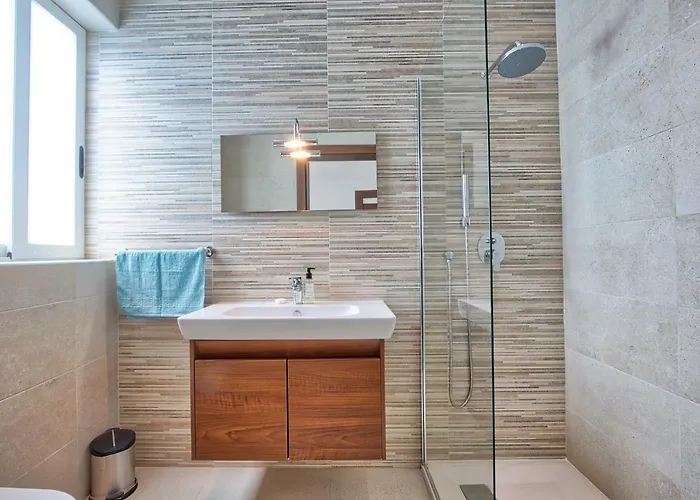 Hv12 - Sea Front Penthouse